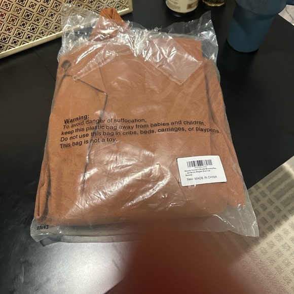 Women's Tan or Navy Coat - Picture 7 of 7